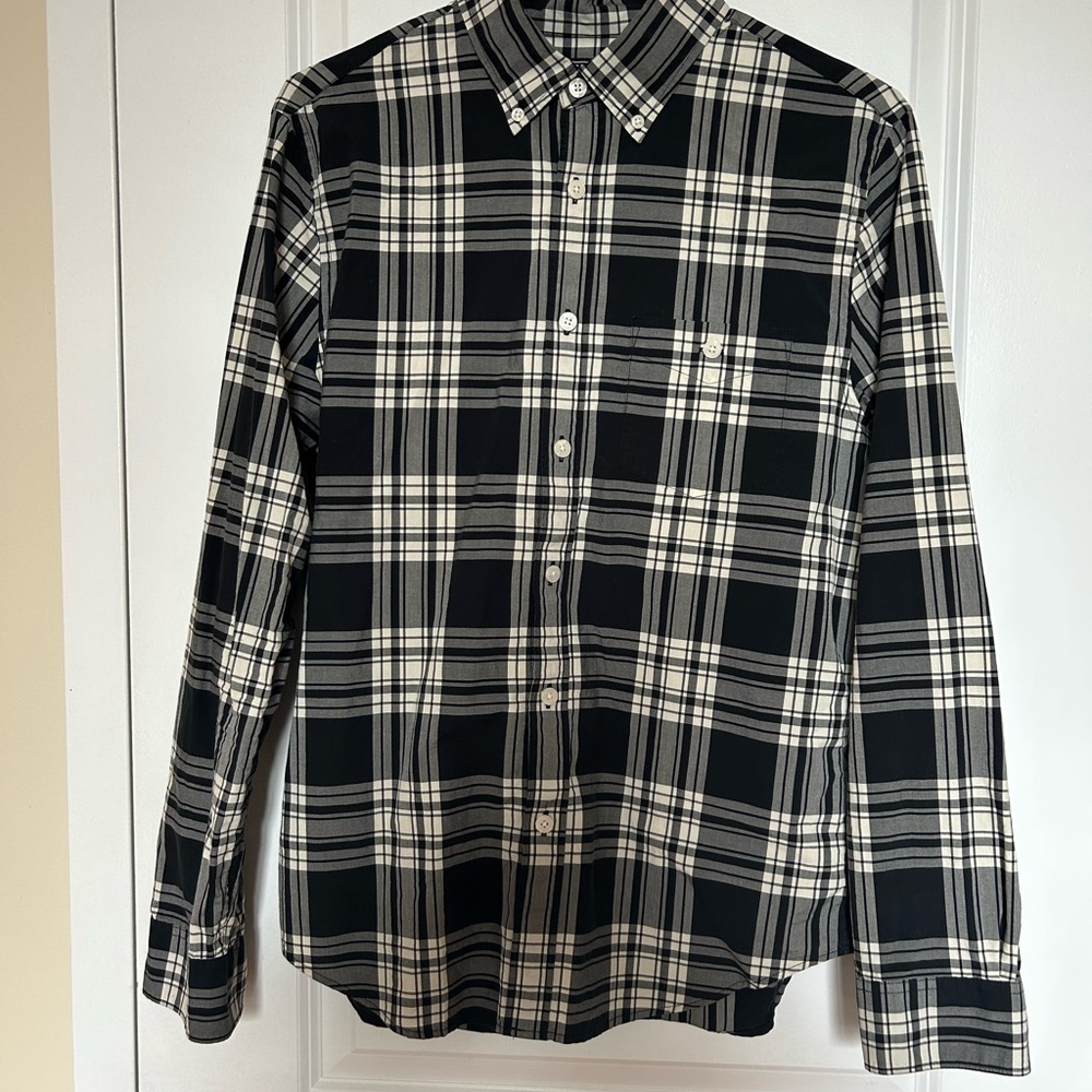 Todd Snyder men’s button plaid long sleeve shirt. 100% cotton. Lightweight